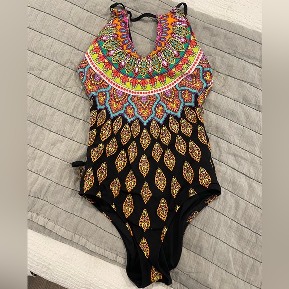 LIKE NEW Trina Turk One Piece Swimsuit - Picture 3 of 5